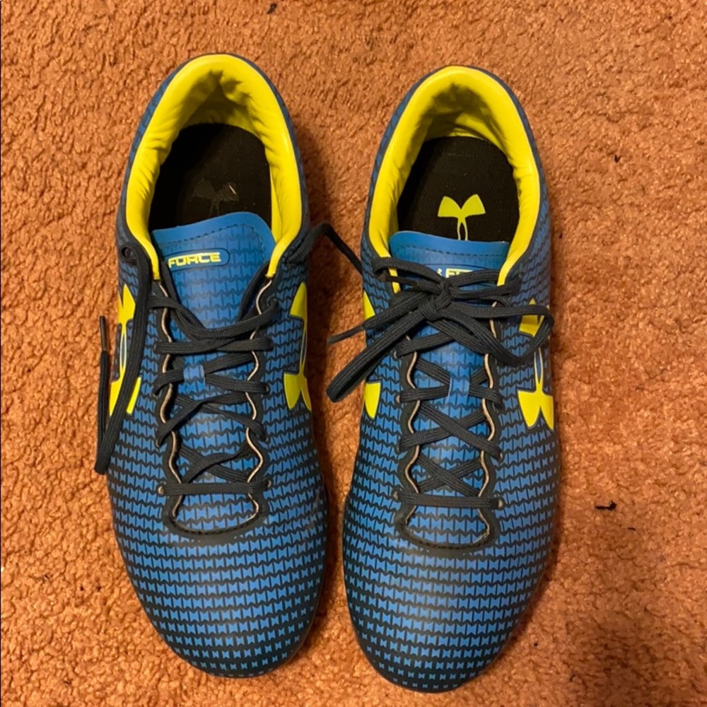 UnderArmor Soccer Cleats